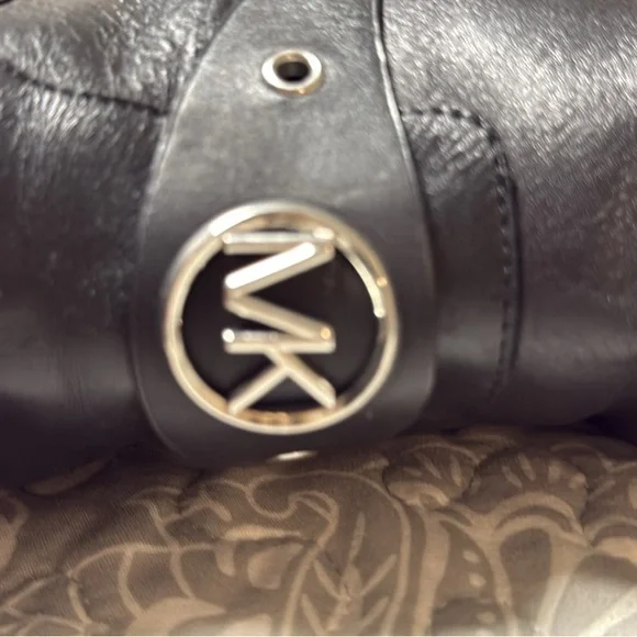 Michael Kors Black Leather Boots with Silver Details - Picture 3 of 9